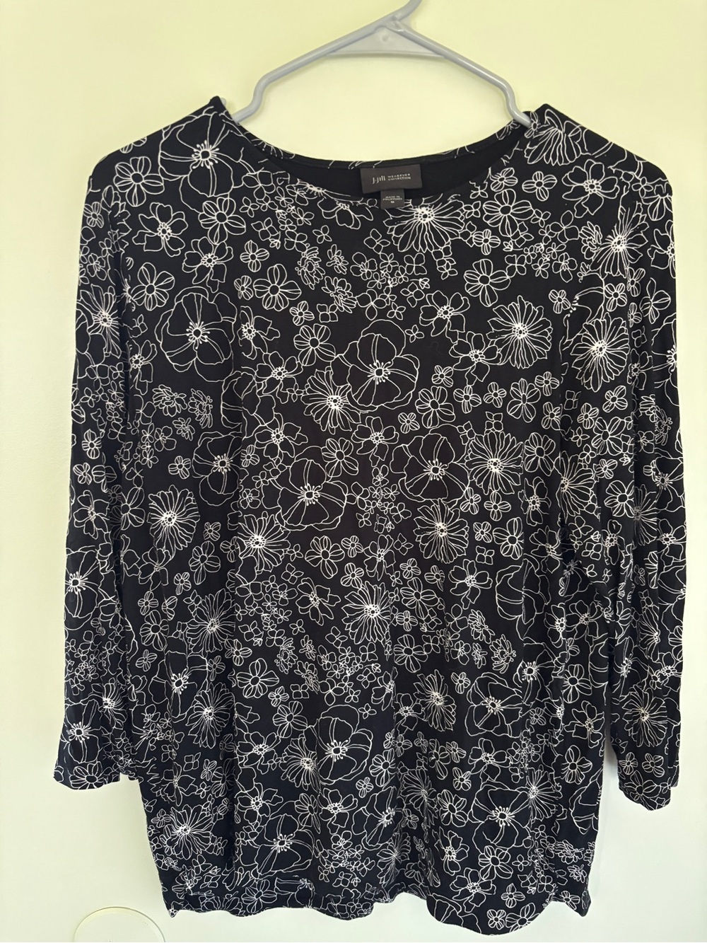 J. Jill Black Long-Sleeve Floral Crewneck Top